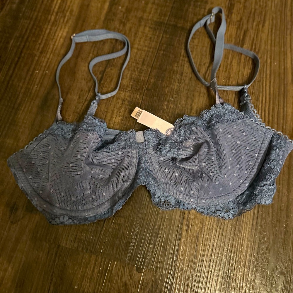 NWOT VS Dream angels push up bra
